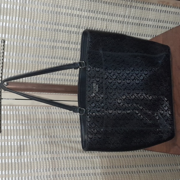 Guess Handbags - Guess Signature Logo Print Purse